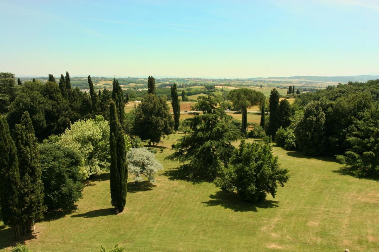 Castello Di Sovicille - Residenza D'Epoca Bed and Breakfast Eksteriør billede