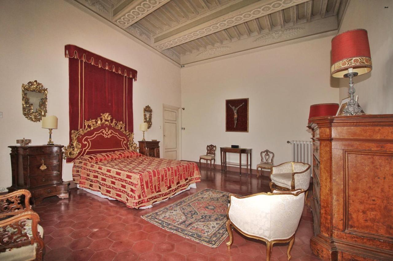 Castello Di Sovicille - Residenza D'Epoca Bed and Breakfast Eksteriør billede