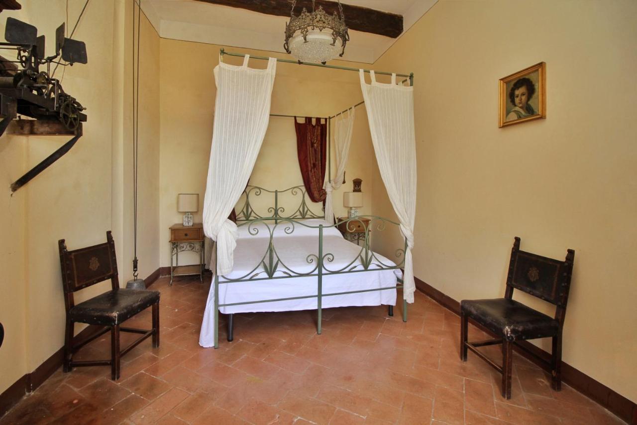 Castello Di Sovicille - Residenza D'Epoca Bed and Breakfast Eksteriør billede