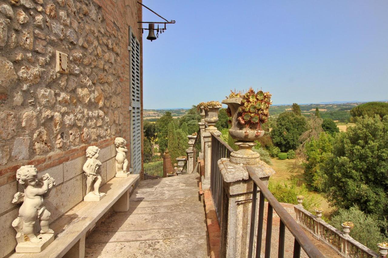 Castello Di Sovicille - Residenza D'Epoca Bed and Breakfast Eksteriør billede