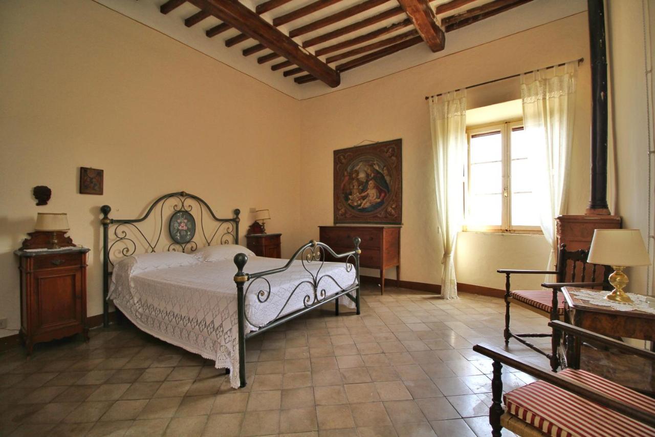 Castello Di Sovicille - Residenza D'Epoca Bed and Breakfast Eksteriør billede