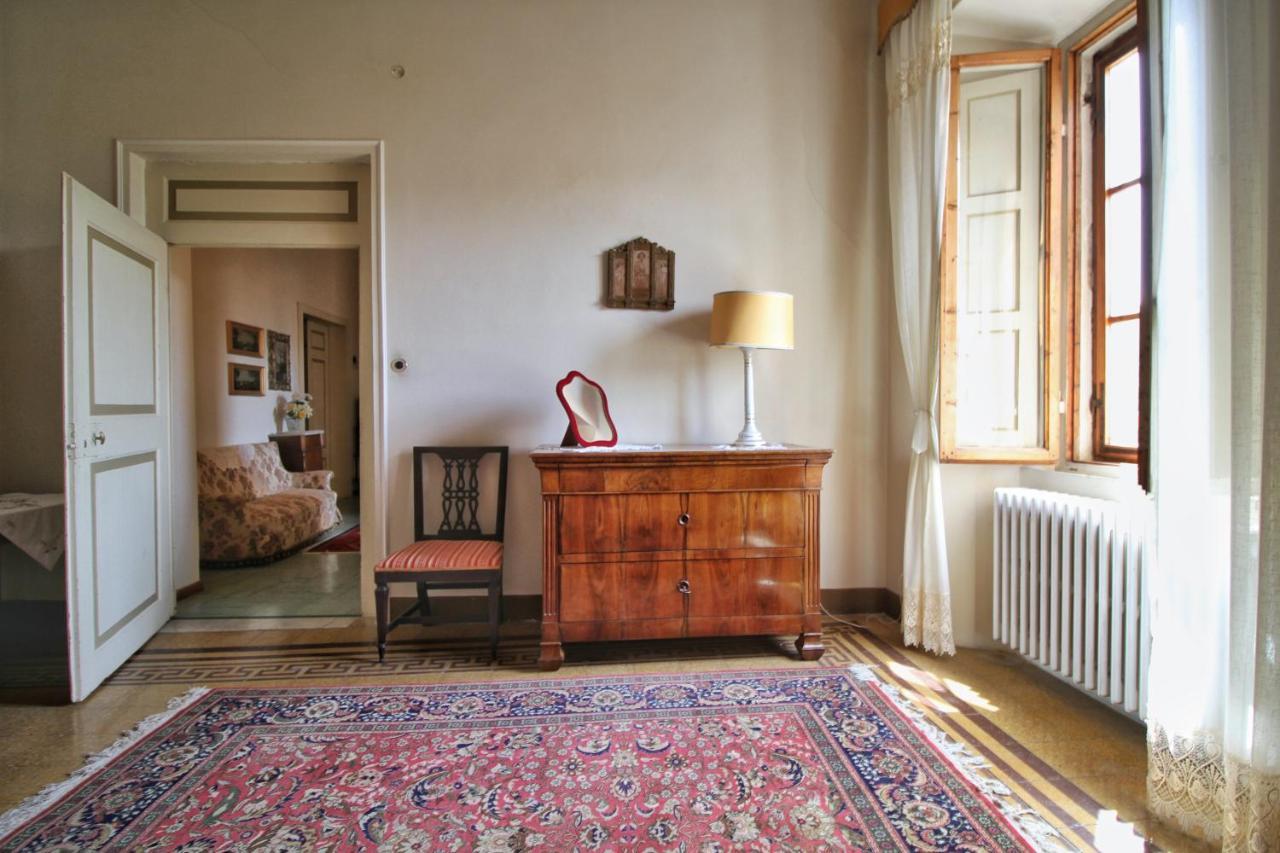 Castello Di Sovicille - Residenza D'Epoca Bed and Breakfast Eksteriør billede