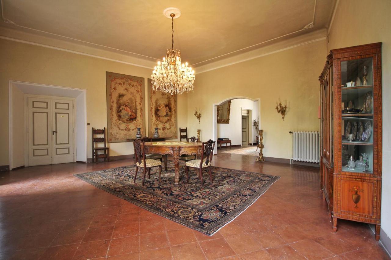 Castello Di Sovicille - Residenza D'Epoca Bed and Breakfast Eksteriør billede